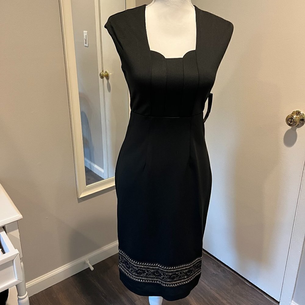 NWT New York & Company Stretch Black dress with embroidery, Size XS